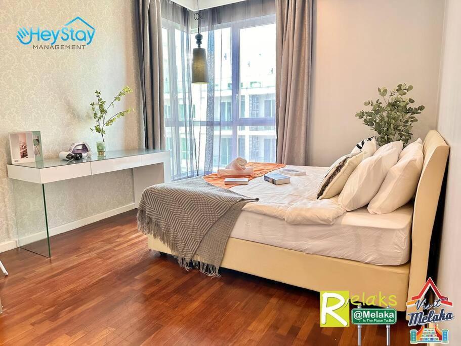 The Shore Directshopping By Heystay Management Apartment Malacca